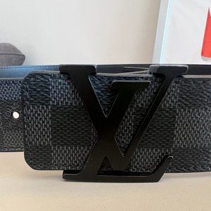 LV Initiales 40MM Matte Black Belt